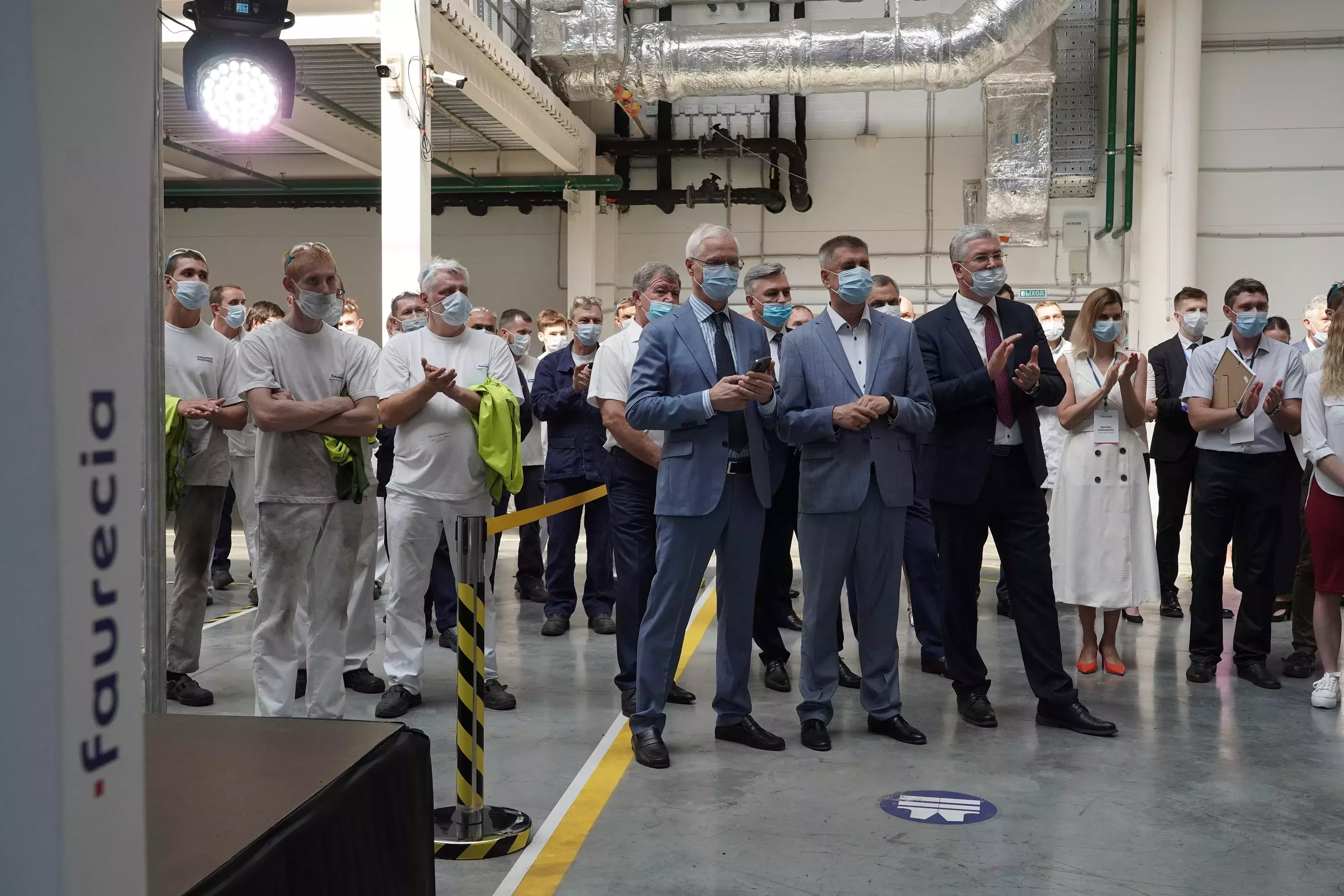 Faurecia inaugure en Russie un nouveau site industriel pour son activité Seating